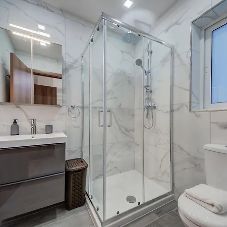 Cosy 3br With Private Terrace In By 360 Estates Lägenhet Sliema