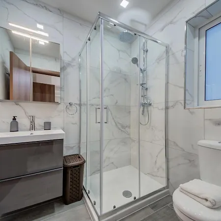Cosy 3br With Private Terrace In By 360 Estates Apartamento